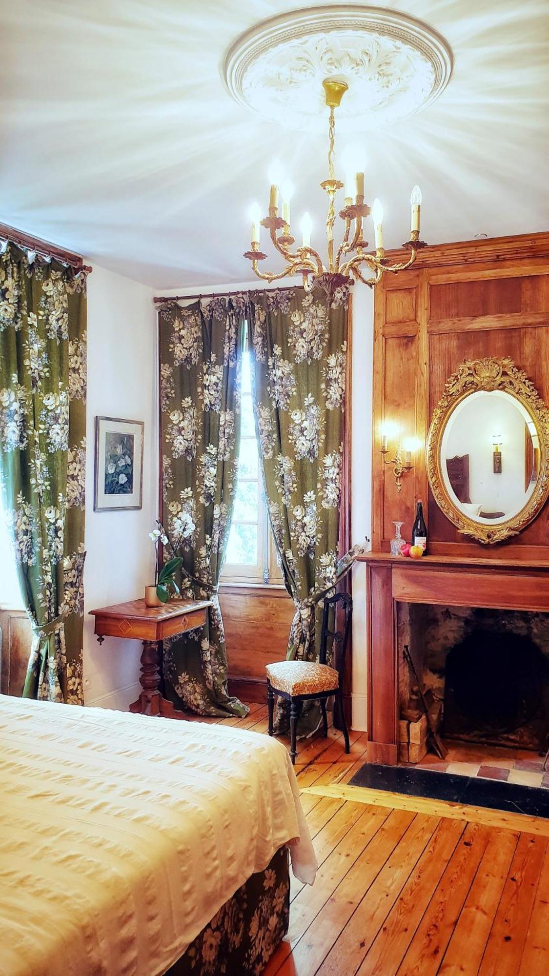 Chateau Isigny, Ideal Pour Les Familles Avec Enfants Et Les Animaux De Compagnie, Situe A Proximite Du Mont Saint-Michel Dış mekan fotoğraf
